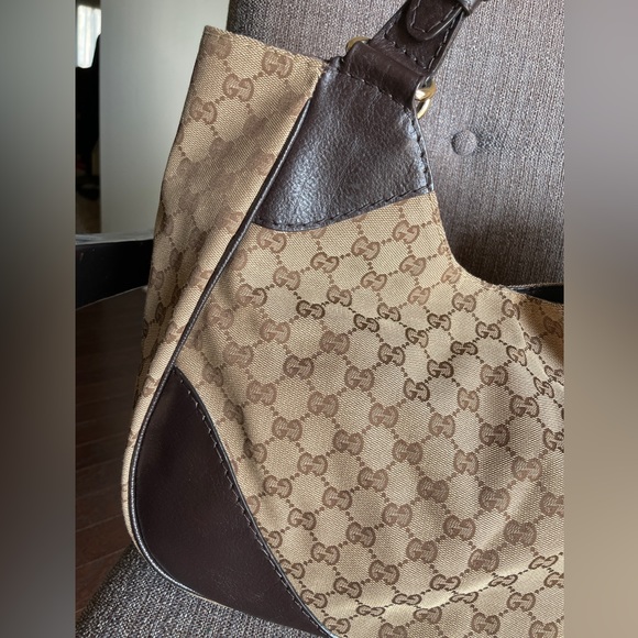 Authentic Gucci bag - Picture 5 of 16